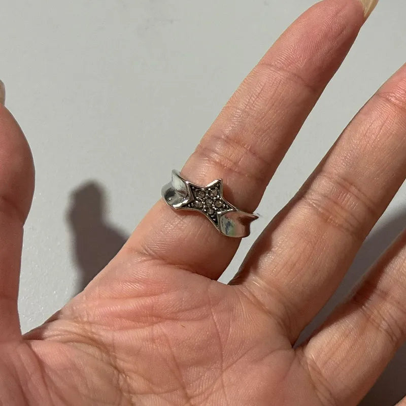 Pierścionek duza gwiazdka